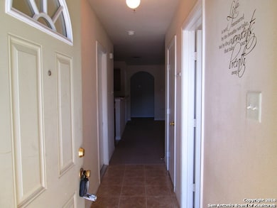 10003 Vasso View unit 4, Converse, TX 78109 - photo 2