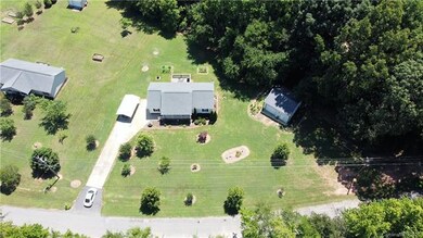 2260 Southbend Rd, Clover, SC 29710 - photo 3