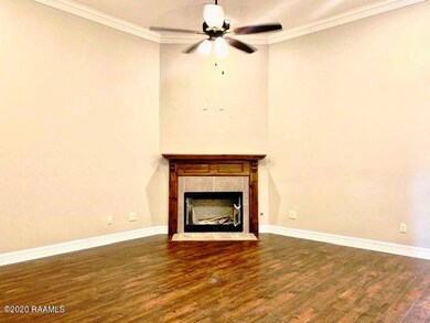 115 Arrowwood Living Room