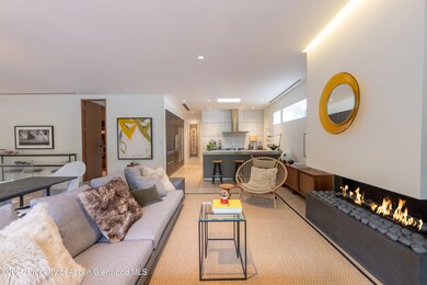 100_E_Cooper_11-0070-HDR