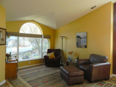 2782 Coach Dr, Grants Pass, OR 97527 - photo 2