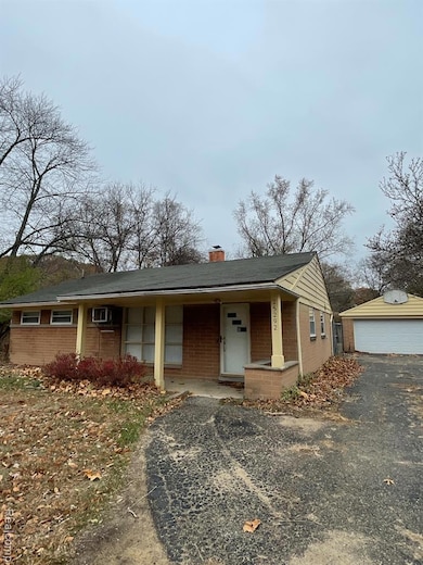 25292 Orchard Grove St, Southfield, MI 48033 - photo 3