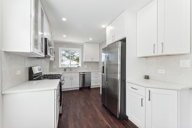 304 N Walnut St, Elmhurst, IL 60126 - photo 6