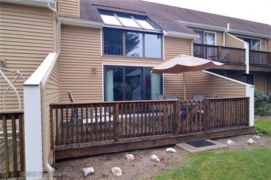 80 Fisher Rd unit 27, Cumberland, RI 02864 - photo 4