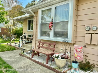 Pretty entry