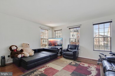 8570 Crooked Tree Ln, Laurel, MD 20724 - photo 7