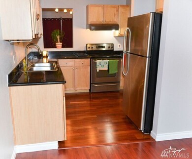 1227 S 238th Ln unit 802, Des Moines, WA 98198 - photo 5