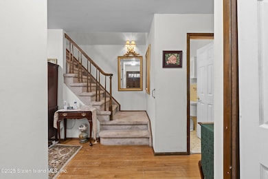 76 Jefferson St Stairs Prereal