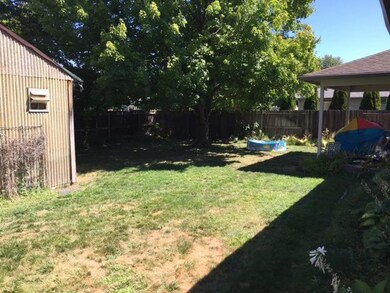 935 Pittview Ave, Central Point, OR 97502 - photo 5