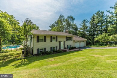 4303 Calvert Cir, Frederick, MD 21703 - photo 2