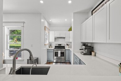 439 Union St, Franklin, MA 02038 - photo 3