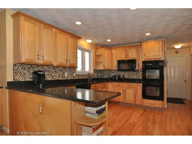 7 Lupine Ct, Wakefield, RI 02879 - photo 2