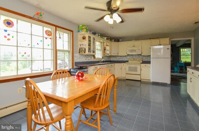 4805 Shimerville Rd, Emmaus, PA 18049 - photo 6