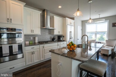 7 Swan Ln, Ivyland, PA 18974 - photo 5