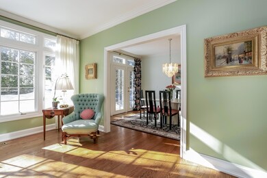 009-Living_Room-1481161-print.jpg