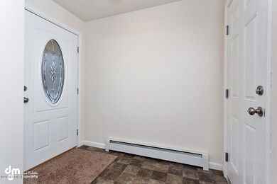 Entryway 9703-SMALL
