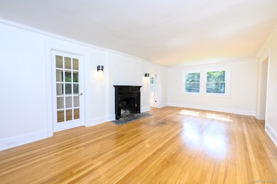 15 Ranger Place, New Rochelle, NY 10804 - photo 5