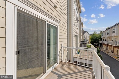 9481 Canonbury Square, Fairfax, VA 22031 - photo 7