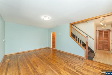 25 Fournier Crescent unit C0025, Elmwood Park, NJ 07407 - photo 4