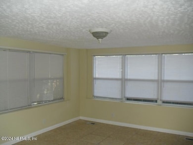 4616 Burgundy Rd N, Jacksonville, FL 32210 - photo 7