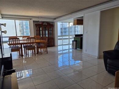 The Palms unit 907, Honolulu, HI 96815 - photo 3