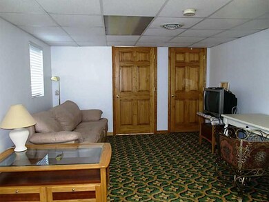 Den/Family/Great Room. Could be den/bedroom or gam