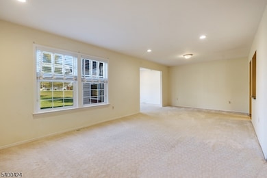 14B John Paul Jones Dr unit B, Monroe Township, NJ 08831 - photo 4