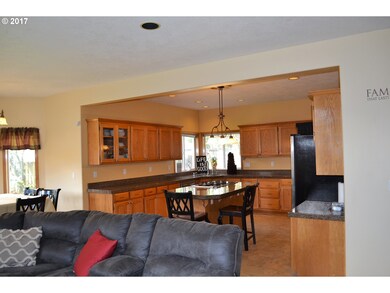 1282 SE 11th Loop, Canby, OR 97013 - photo 7