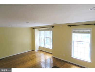 303 Brighton Cir, Devon, PA 19333 - photo 4
