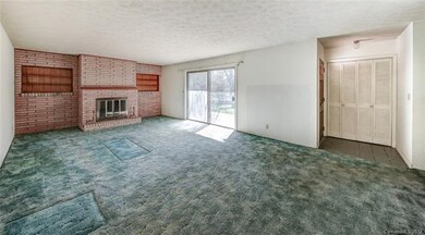 406 Wakefield Dr, Hendersonville, NC 28792 - photo 4