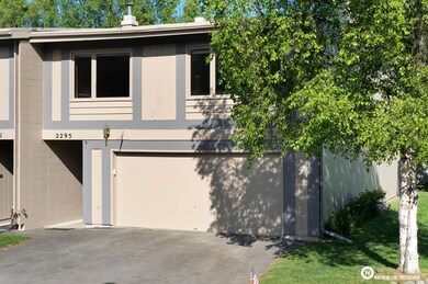 1_Exterior