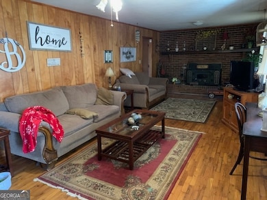 6815 Duncan Rd, Lula, GA 30554 - photo 5