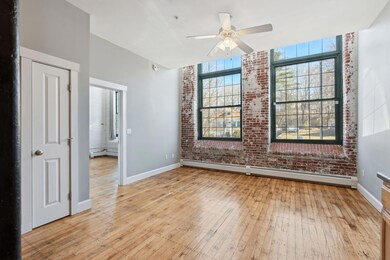 30 Lincoln St unit 119, Westbrook, ME 04092 - photo 3