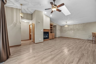 1241 74th St NE unit 1241, Cedar Rapids, IA 52402 - photo 5