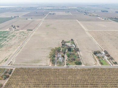 9368 22nd Ave, Lemoore, CA 93245 - photo 2