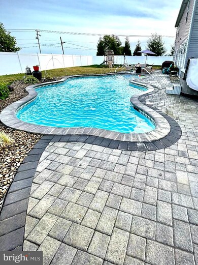 2304 Austin Ave unit 2, Chambersburg, PA 17202 - photo 2