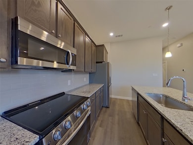 5476 Sandstone Dr, Garland, TX 75043 - photo 6