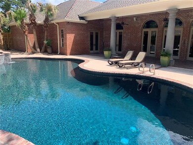 Gorgeous blue pool