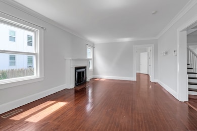 185 Wakelee Ave, Ansonia, CT 06401 - photo 2