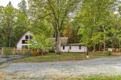 8747 Old Stage Rd, Central Point, OR 97502 - photo 6