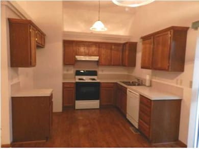Nice Spacious Kitchen