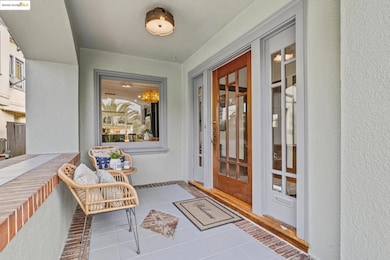 574 Weldon Ave, Oakland, CA 94610 - photo 5