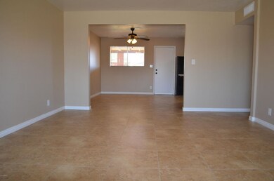 258 W Juniper St, Mesa, AZ 85201 - photo 2