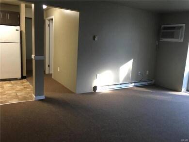 526 Broad St unit 2, Emmaus, PA 18049 - photo 4