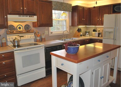 9344 Northgate Rd, Laurel, MD 20723 - photo 3