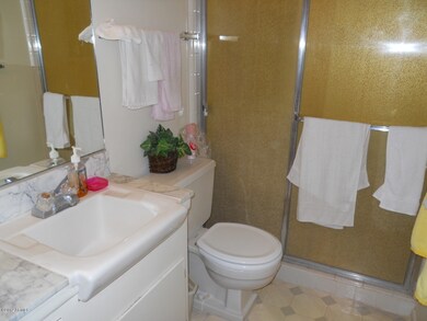 ORIGINAL TILE BATH SURROUNDS