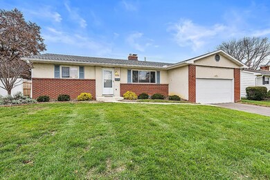 968 Kenwood Ln Columbus, OH 43220-005