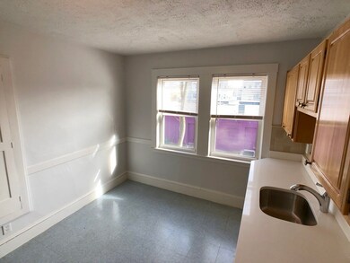 6 Lesher St unit 2R, Roslindale, MA 02131 - photo 3