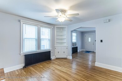 3739 Farragut Ave Seaside Park-large-015