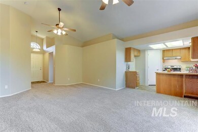 114 W Crestwood Dr, Nampa, ID 83686 - photo 3